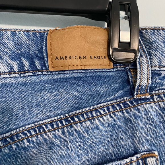 American Eagle Outfitters Blue Distressed Jean Shorts - Picture 3 of 5